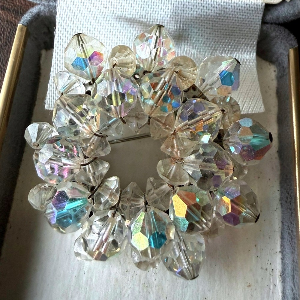 Vintage Handmade Aurora Borealis Crystal Wreath Brooch Iridescent Bead Silver pi